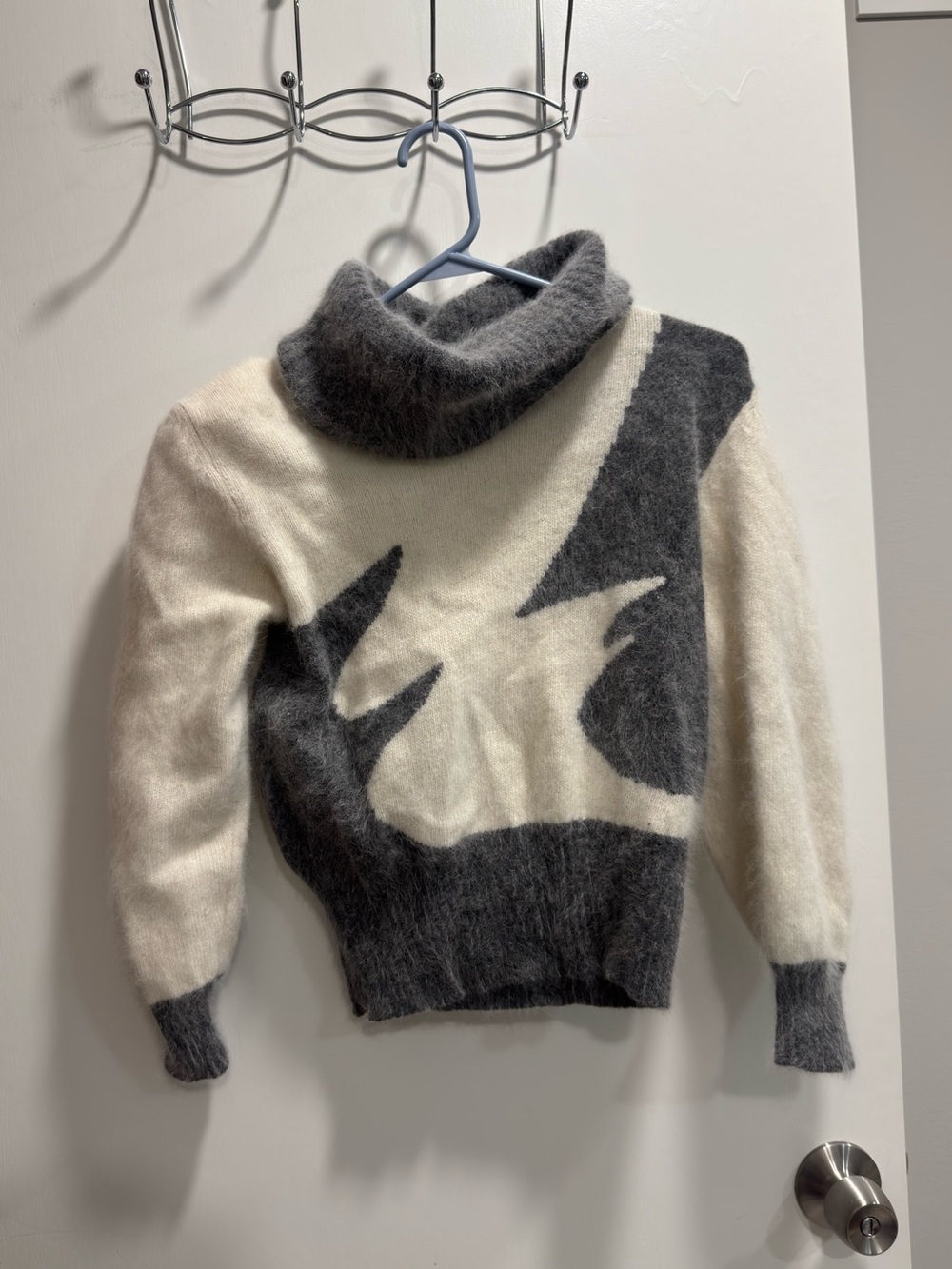 Retro 80s Vintage Women's Lambswool / Angora Rabbit Hair Turtleneck Sweater